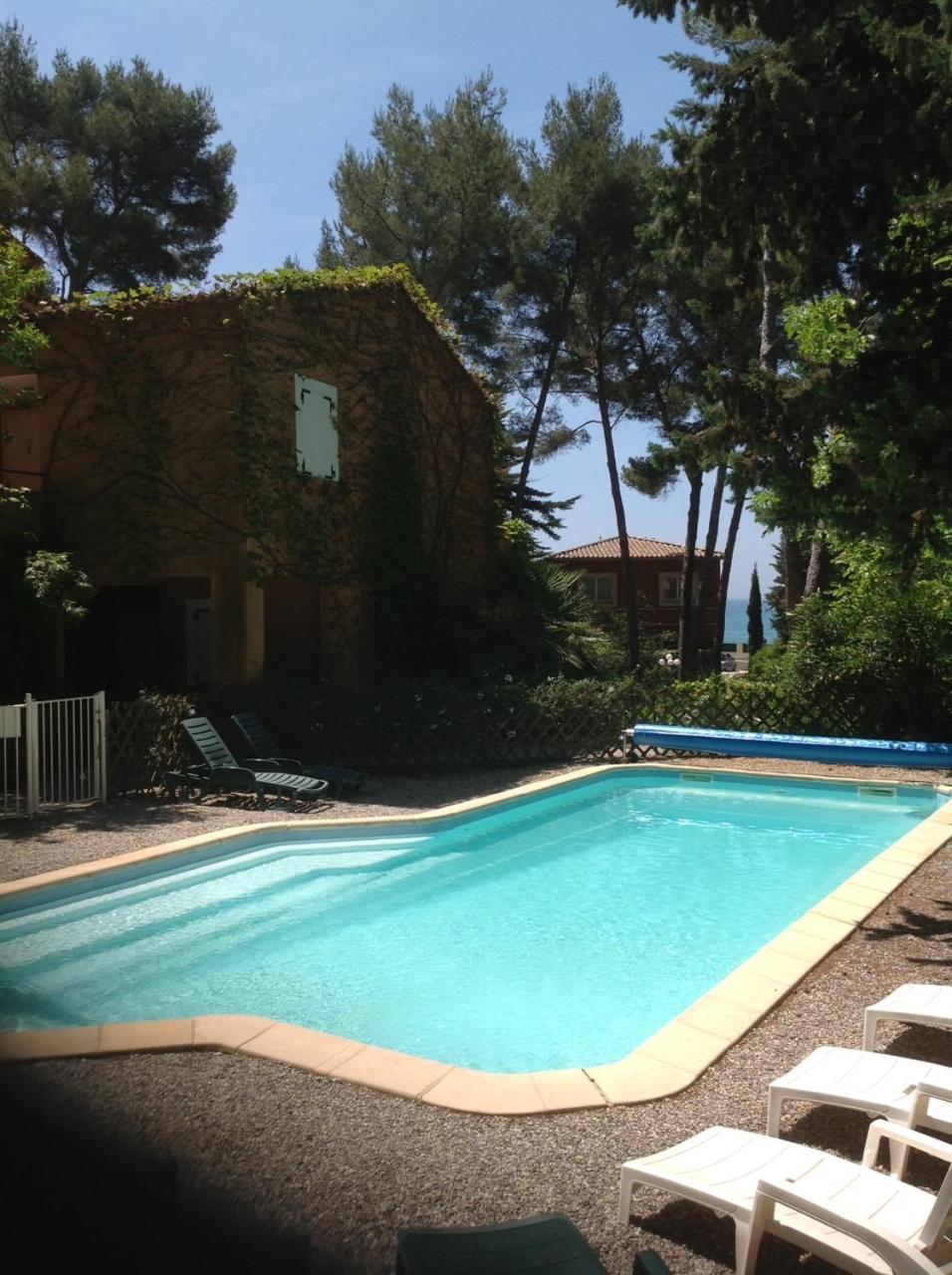 50M Plage T2 Grande Terrasse Vue Mer Climatise Piscine Chauffee, Parking Clos Gratuit Sanary-sur-Mer Exterior foto